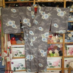 Mizuya Gi - Dochugi Kimono...