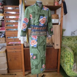 Kimono Kleid aus Yukata Stoff